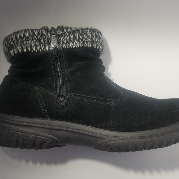 Khombu Suede Ankle Boots - Picture 8 of 10